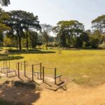 Praça pública com equipamentos para esportes gratuitos em Ji-Paraná, Rondônia