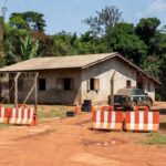 Entrada da UPP em Porto Velho com barreiras de segurança policial