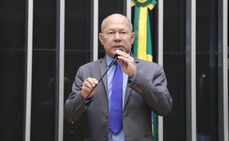 Coronel Chrisóstomo intensifica combate a fraudes do INSS em comunidades ribeirinhas de Rondônia