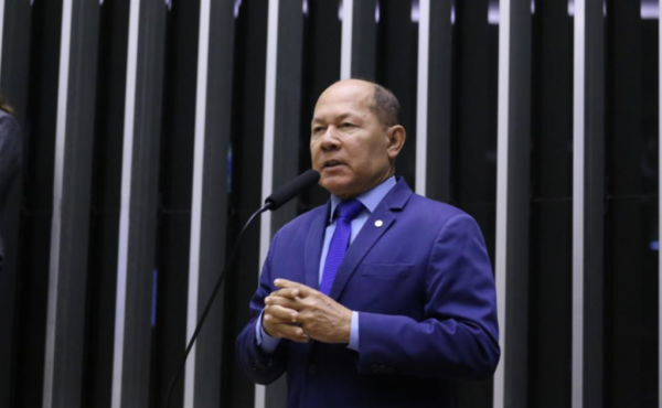 Deputado Coronel Chrisóstomo propõe lei para blindar segurança de Rondônia