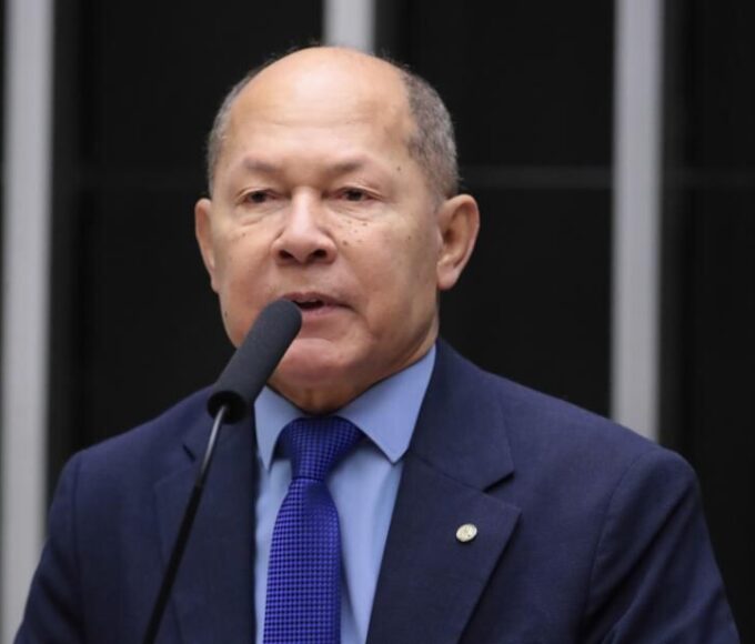 Coronel Chrisóstomo propõe simplificação na regularização fundiária em Rondônia